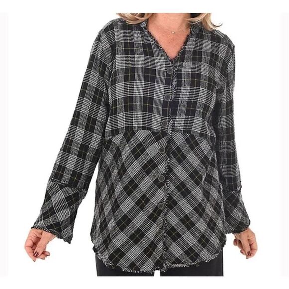 Habitat Tops - Habitat Cozy Patterned Raw Edge Gauzy Cotton Plaid Tunic Sz.L